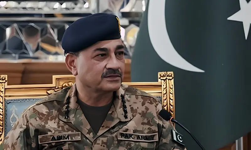 پاکستان کی ثالثی کی کوششیں تیز، فیلڈ مارشل عاصم منیر تہران پہنچ گئے
