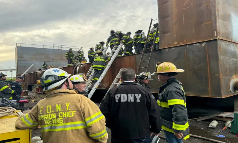 One dead, 36 injured in explosion at New York dry dock