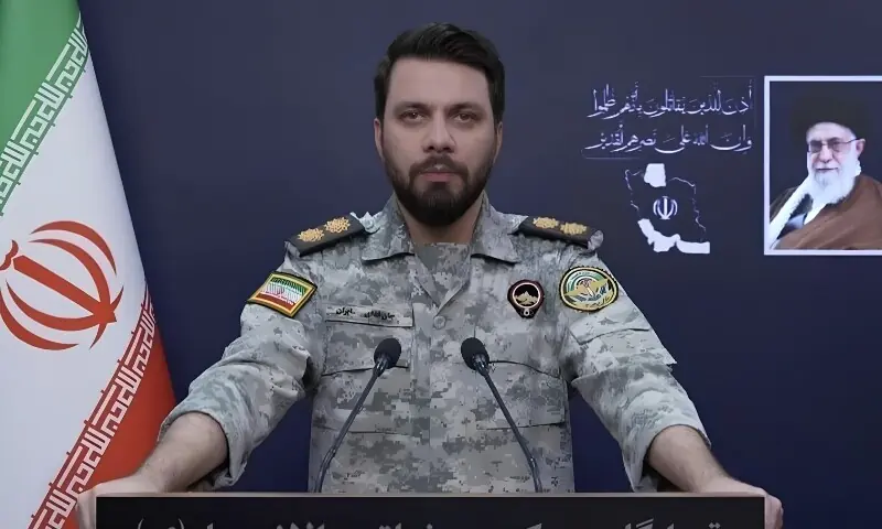 جب تک امریکی حملے جاری رہیں گے کوئی معاہدہ نہیں ہوگا: پاسدارانِ انقلاب