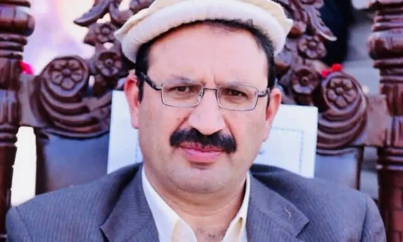 پی ٹی آئی رہنما جنید اکبر ساتھوں سمیت ہنزہ سے گرفتار، صوبہ بدر کردیا گیا