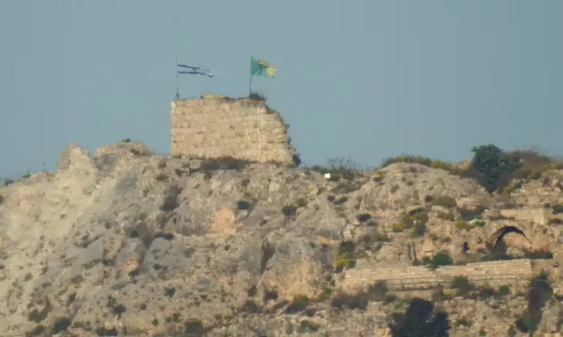 Israeli troops capture Lebanon castle, marking deepest incursion since 2000