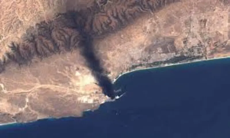 Oman suspends oil loading at Mina al Fahal terminal following explosion