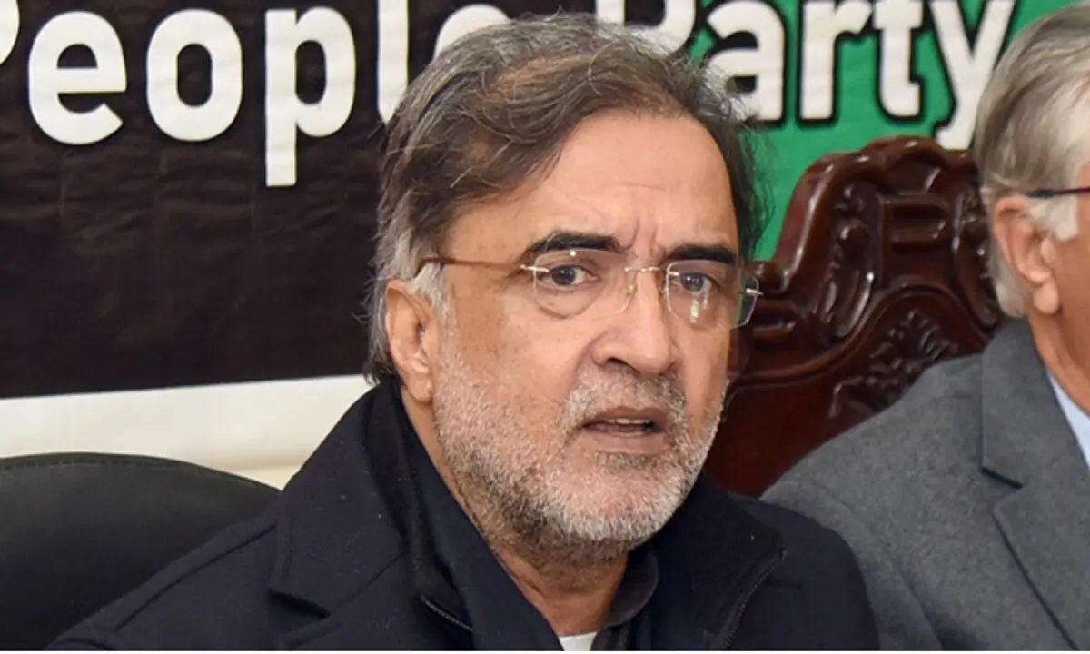 پیپلزپارٹی کے پولنگ ایجنٹس کو فارم 45 نہیں دیے جا رہے: قمر زمان کائرہ