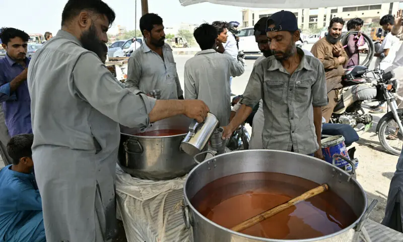 Karachi braces for 41&deg;C heat as heatwave camps set up across city