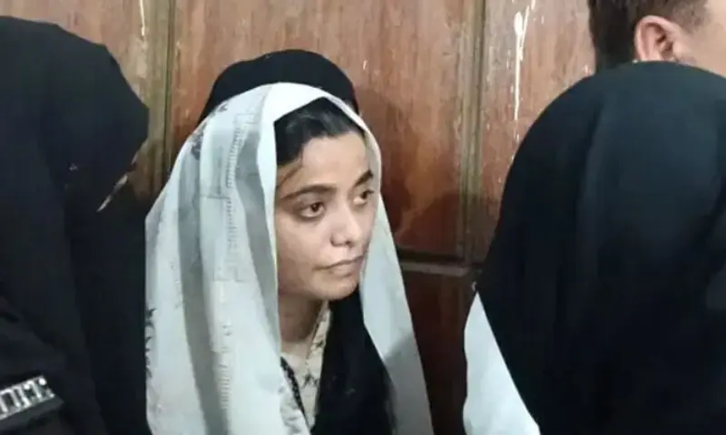 منشیات ڈیلر انمول پنکی کے موبائل فون سے 100 جی بی سے زائد ڈیٹا حاصل کرلیا گیا