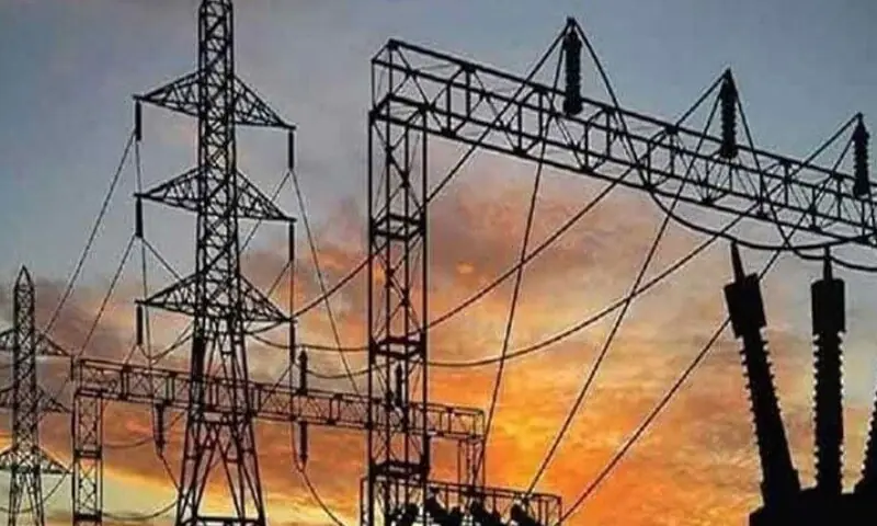 بجلی صارفین پر مہنگائی کا نیا بوجھ، فی یونٹ 82 پیسے اضافے کا امکان