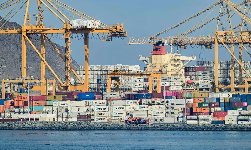 Hormuz ship traffic hits two-month high after Iran-US deal