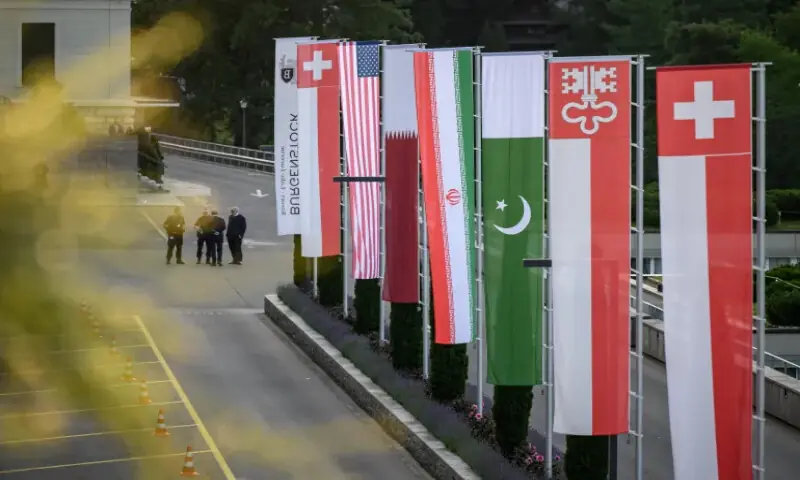 US-Iran talks to begin in Switzerland as delegations arrive