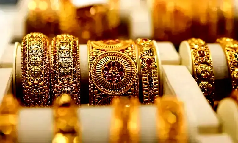 Gold prices rebound in domestic and global markets