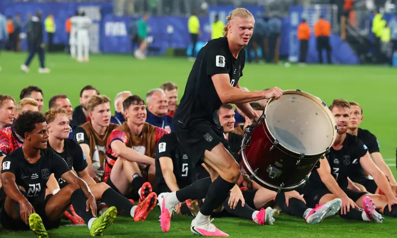 Ecstatic Norway row their way to knockout stage with win over Senegal