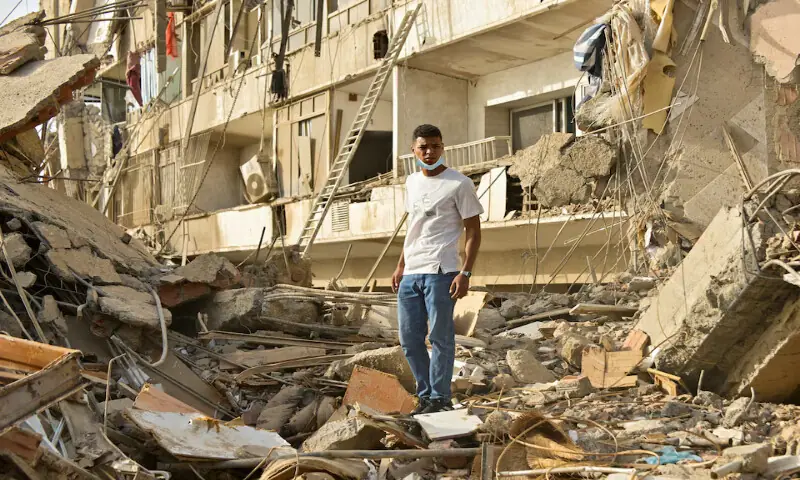 Venezuela races to rescue hundreds trapped in rubble after earthquakes