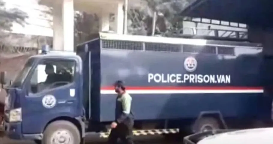 14 prisoners escape from police van in Kahuta, four recaptured