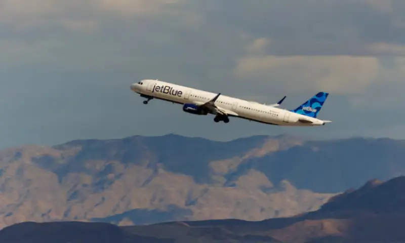 JetBlue flight hit drone while approaching JFK airport, FAA says