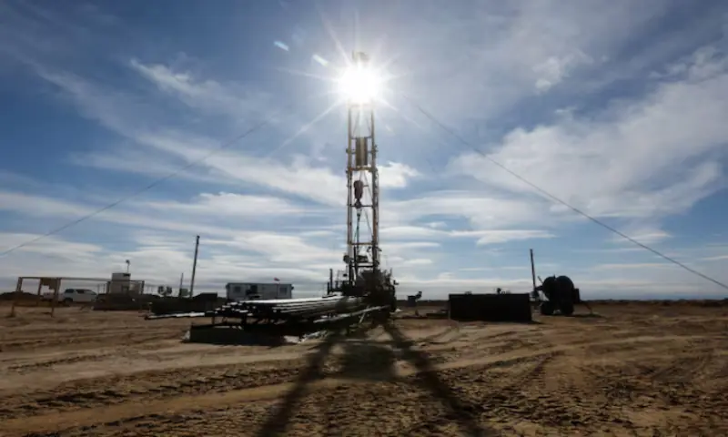 Oil prices rise as breakdown in Iran-US talks raises supply concerns
