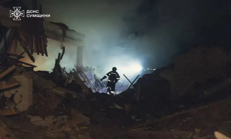 Russian attacks kill 4, injure 10 in Ukraine overnight, officials say