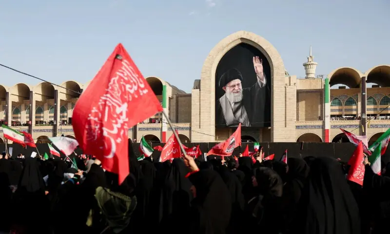 Wave of grief engulfs Tehran as mourners gather for Khamenei's funeral