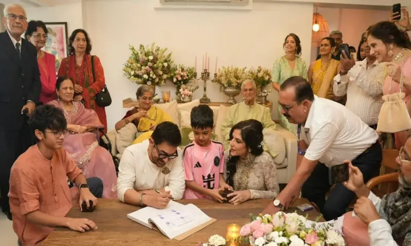 Aamir Khan marries Gauri Spratt in intimate Mumbai ceremony