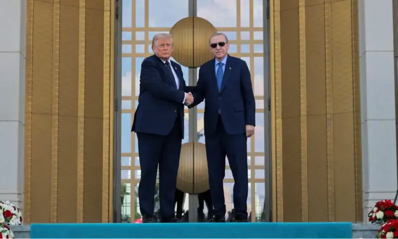 Trump says US will lift sanctions on Turkiye, heaps praise on Erdogan