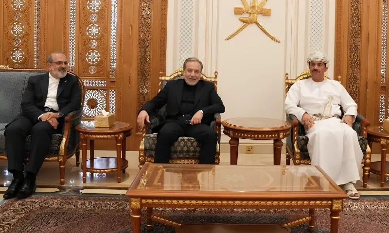 Araghchi arrives in Oman for Strait of Hormuz security talks
