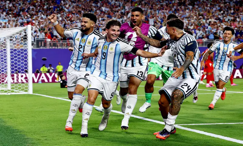 Argentina edge Switzerland in extra time to book England semi-final
