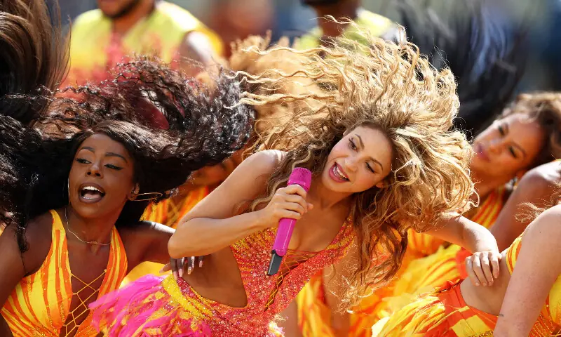 Highlights from the World Cup final halftime show