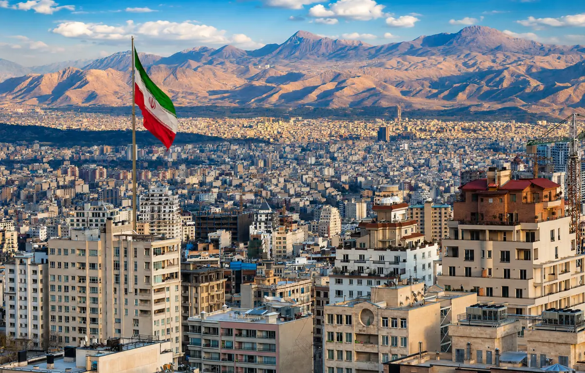 پہاڑ، صحرا اور جزائر پر مشتمل 'قدرتی قلعہ'، ایران پر زمینی حملہ کیوں آسان نہیں؟