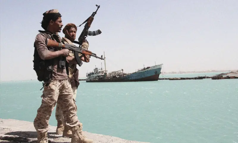 حوثیوں کی دھمکی؛ سعودی تیل کے ٹینکرز باب المندب سے واپس لوٹنے پر مجبور