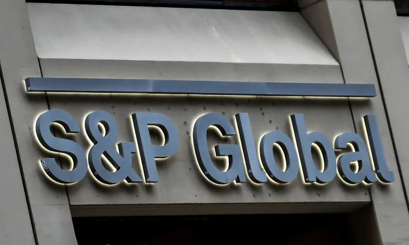 S&P lifts Pakistan's credit rating to 'B' on institutional stability, IMF reform progress