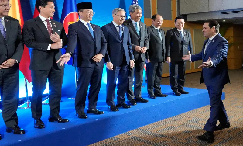 Allowing Iran control of Hormuz 'dangerous precedent', Rubio tells ASEAN
