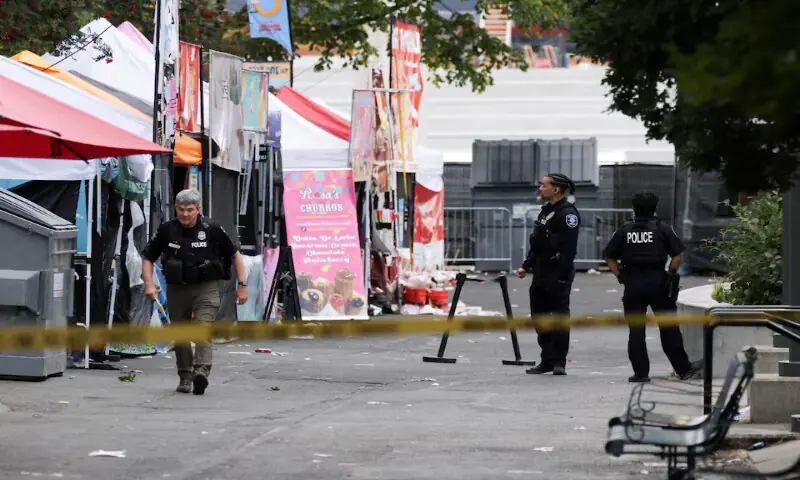 Two killed, five wounded in shooting at Seattle food festival
