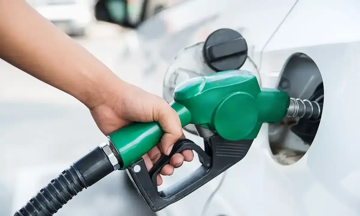 Petrol price cut by Re1 per litre, diesel hiked by Rs3.37