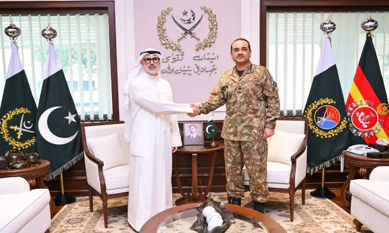 Field Marshal, Kuwaiti FM pledge deeper defence cooperation