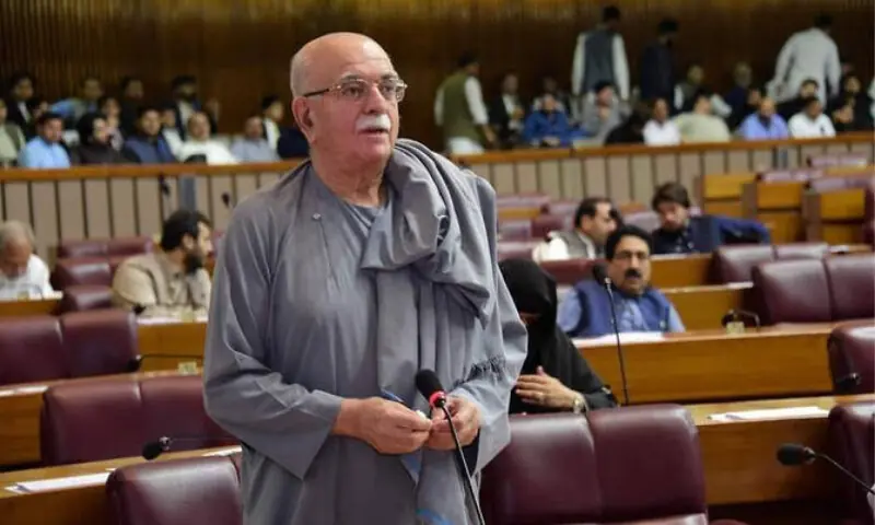ECP refuses to recognise Achakzai as PKMAP chairman