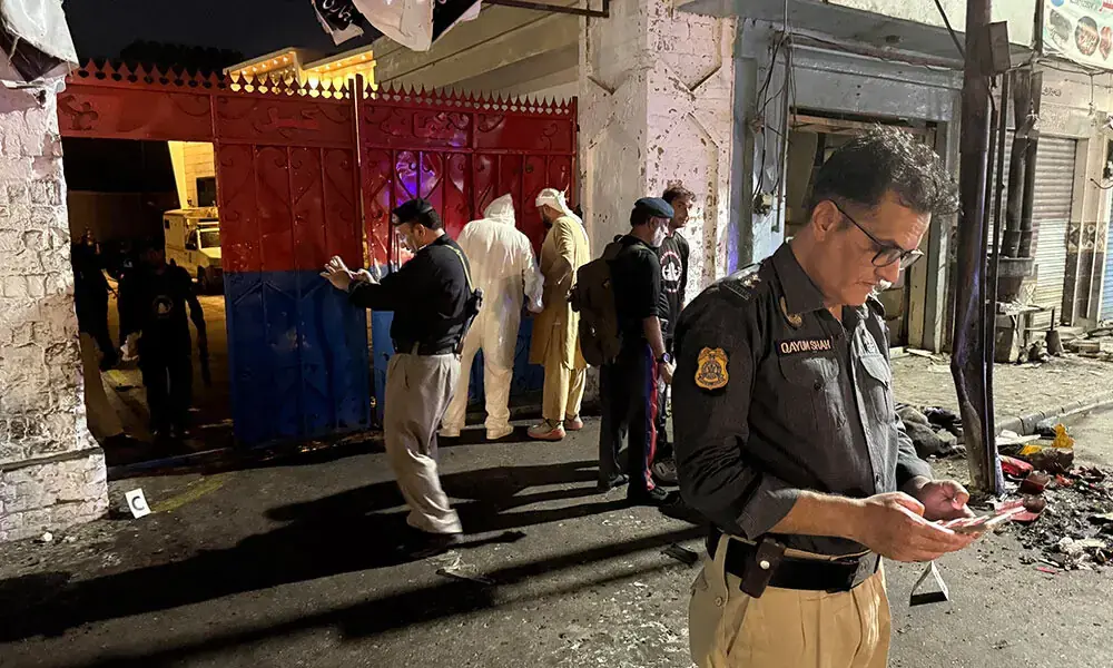 14 killed, 25 injured in suicide attack near police station in Swat