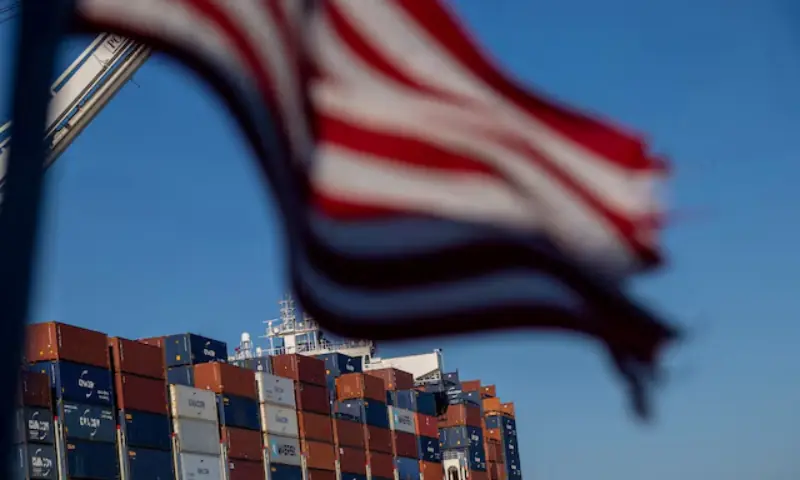 Declining imports compress US trade deficit in June