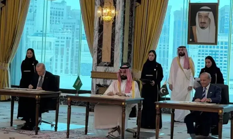 Pakistan, Saudi Arabia, Turkiye sign joint defence agreement