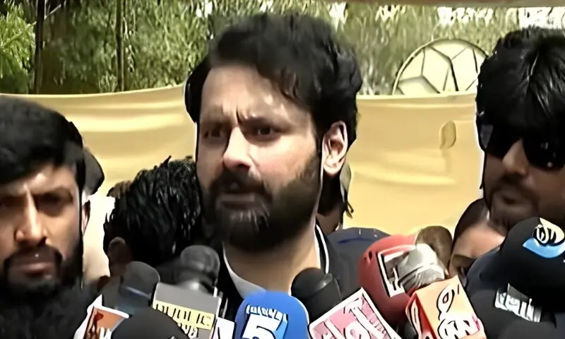 پولیس تفتیش کے بجائے میر رضا کے اہلِ خانہ کو ہراساں کر رہی ہے: وکیل