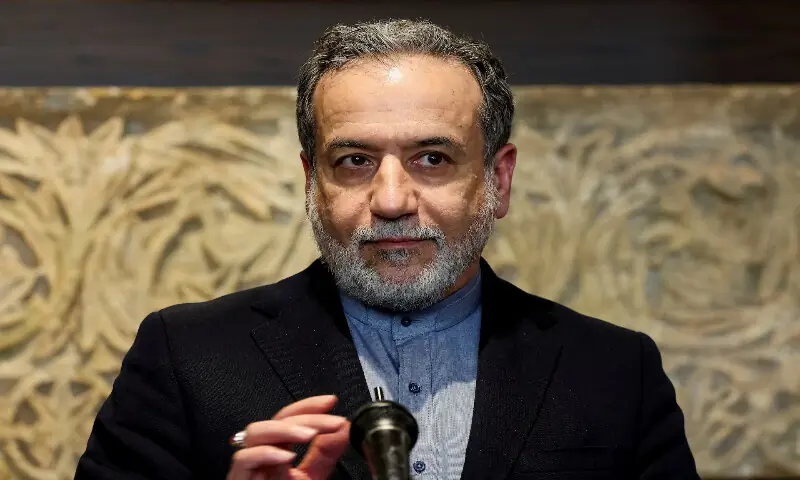 Iran, Oman near deal on temporary Strait of Hormuz route