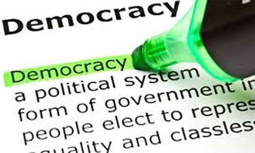 جمہوریت کا مستقبل