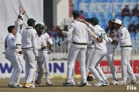 Pakistan cricket selectors confirms 17-player squad for first Test against South Africa