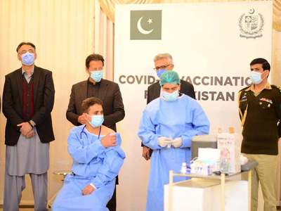 SAPM Dr. Faisal salutes frontline health workers for their services during the pandemic