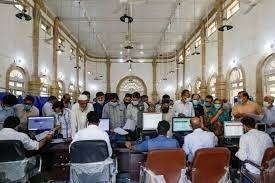 Pakistan inches toward 3% positivity rate as Eid approaches