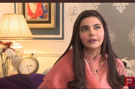 Nida Yasir gets trolled for 2016 interview of F1 racing