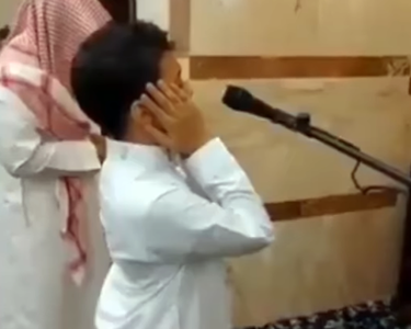 آٹزم کے شکار بچے کی خوبصورت اذان نے لوگوں کو مبہوت کردیا