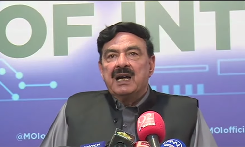 شیخ رشید نے مسلم لیگ (ن) میں 3گروپ بننے کی پیشگوئی کردی