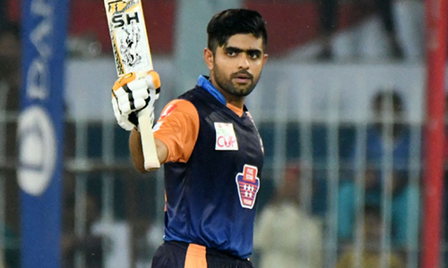 بابر اعظم کا ٹی20 میں 7ہزار رنز مکمل والے بلے بازوں کی فہرست میں پہلا نمبر