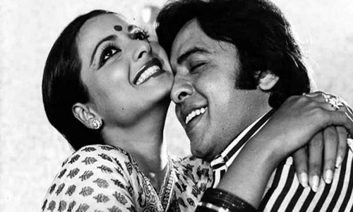 جب اداکار کی والدہ نے ریکھا کو چپل سے مارنے کی کوشش کی