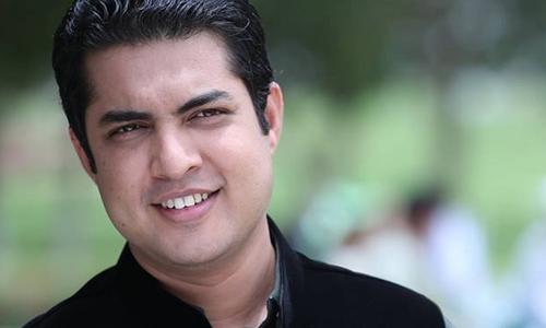 گریٹر اقبال پارک واقعہ ،کیا اقرار الحسن کو واقعی میں گرفتار کرلیا گیا ۔ ۔ ۔؟ وڈیو کلپ کی حقیقت