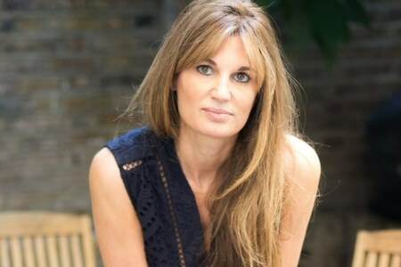 Pakistani Twitter responds to Jemima Goldsmith's query about best song for wedding