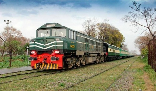 Driver stops train mid-journey to get yogurt in Lahore